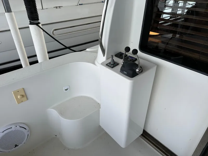 Slide: The Image of Navigator 5800 2009 - 62