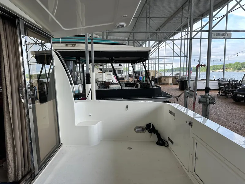 Slide: The Image of Navigator 5800 2009 - 65