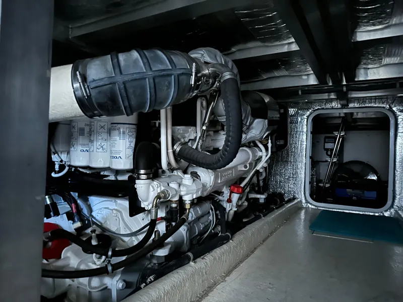 Slide: The Image of Navigator 5800 2009 - 73