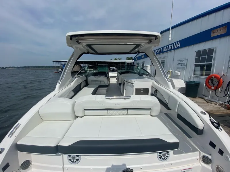 Slide: The Image of Regal 3300 2024 - 7