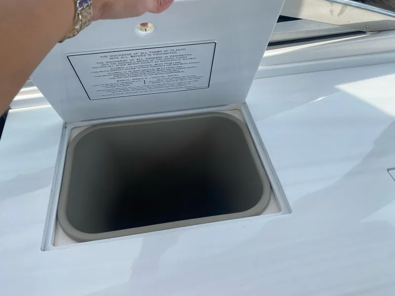 Slide: The Image of Regal 3300 2024 - 9