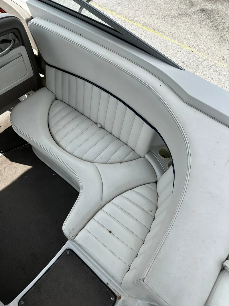 Slide: The Image of Sea Ray Sundancer 260 1999 - 15