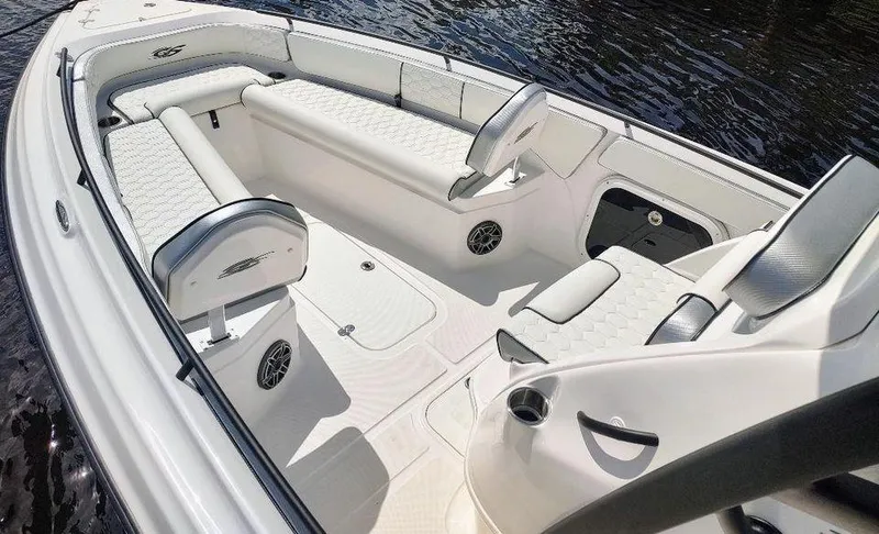 Slide: The Image of 2024 Glasstream 280 Pro-XS boat interior with white seating and sleek design. - 4