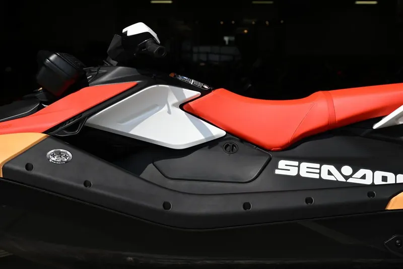 Slide: The Image of Sea-Doo Spark for 3 2024 - 3