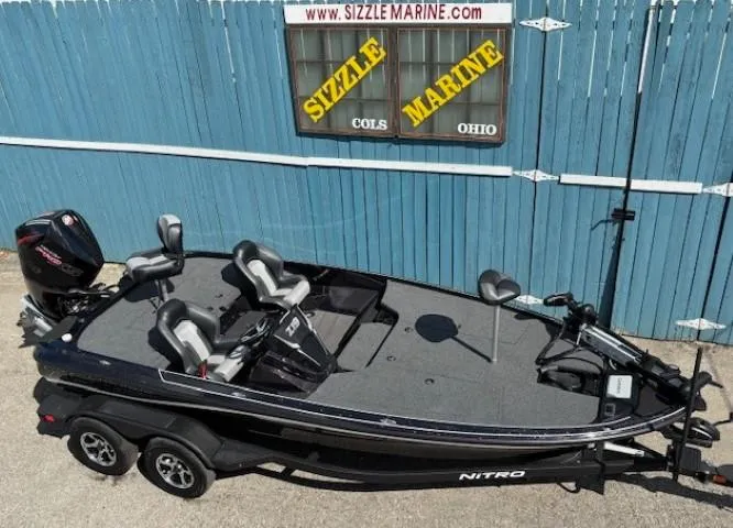 Slide: The Image of 2025 Nitro Z19 Pro fishing boat at Sizzle Marine, Ohio dealership. - 4