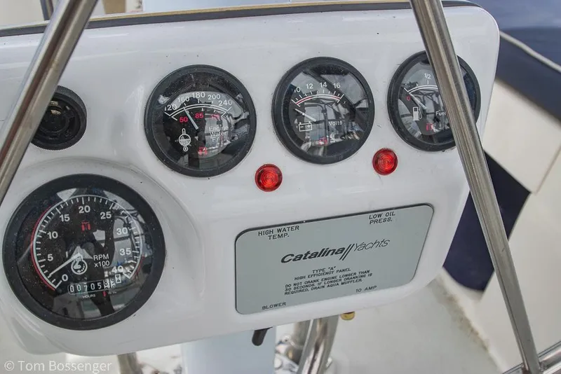Slide: The Image of Catalina 36 MkII 2002 - 52