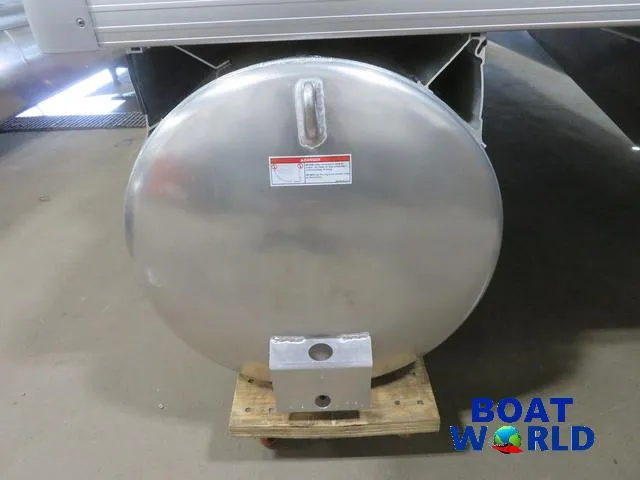 Slide: The Image of 2025 Princecraft Vectra 23 RL pontoon boat underside view at Boat World. - 34