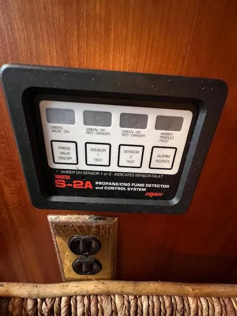 Slide: The Image of Fume detector control panel on 1998 Tartan 4100 boat. - 49