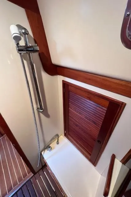 Slide: The Image of Tartan 4100 1998 - 60