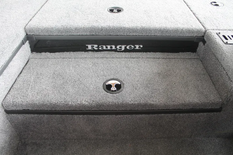 Slide: The Image of Ranger Boats RT178 2025 - 10