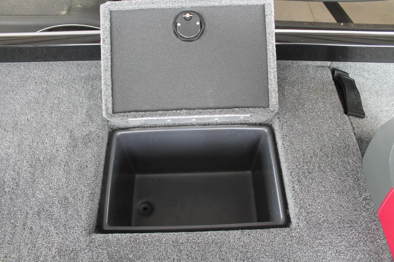 Slide: The Image of Ranger Boats RT178 2025 - 23