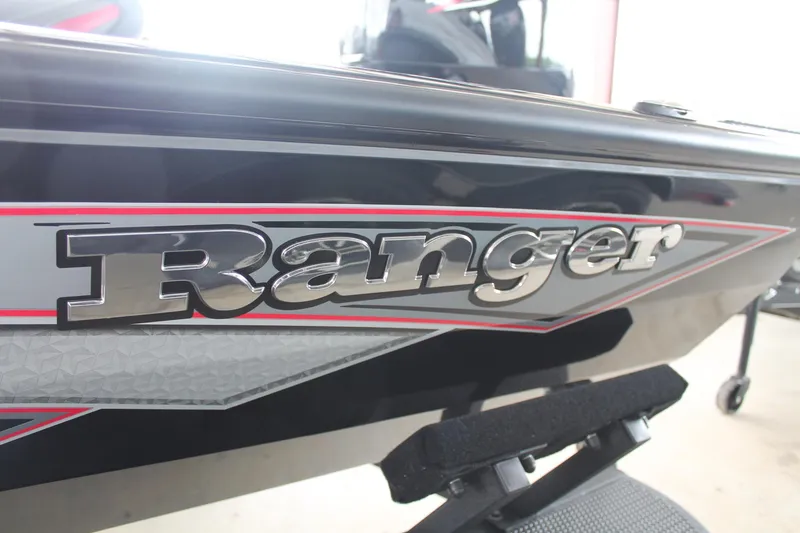 Slide: The Image of Ranger Boats RT178 2025 - 3