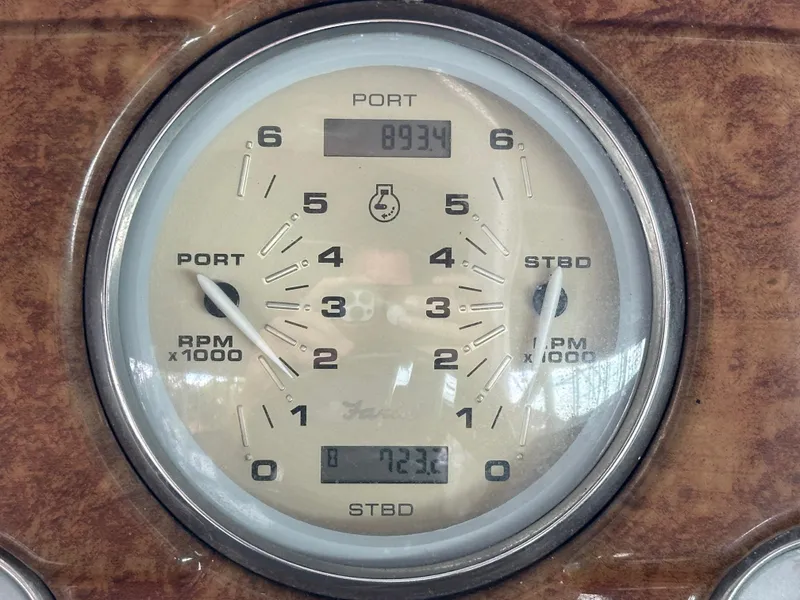 Slide: The Image of Rinker 350 Rinker 2007 - 14