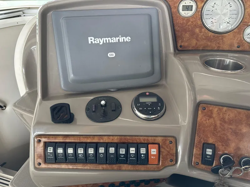 Slide: The Image of Rinker 350 Rinker 2007 - 16