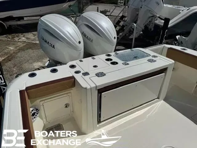 Slide: The Image of Cobia 265 Open Center Console 2025 - 4