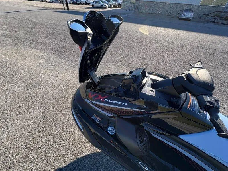 Slide: The Image of Yamaha Waverunner VX Cruiser w/ Audio 2025 - 31