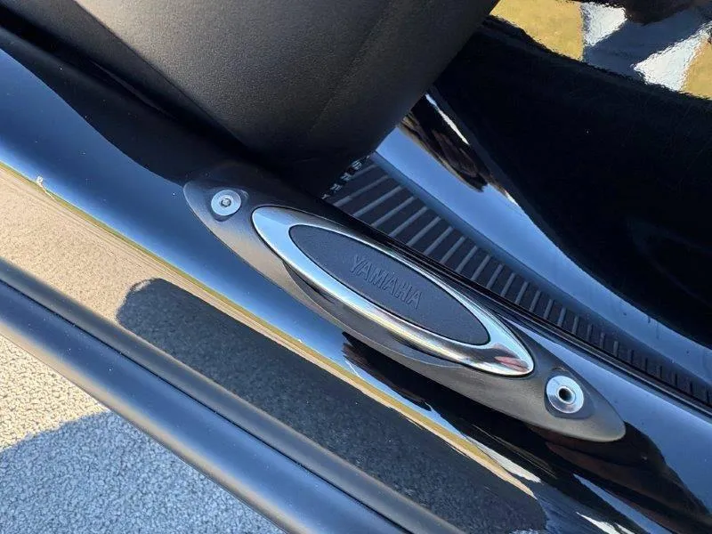 Slide: The Image of Yamaha Waverunner VX Cruiser w/ Audio 2025 - 43