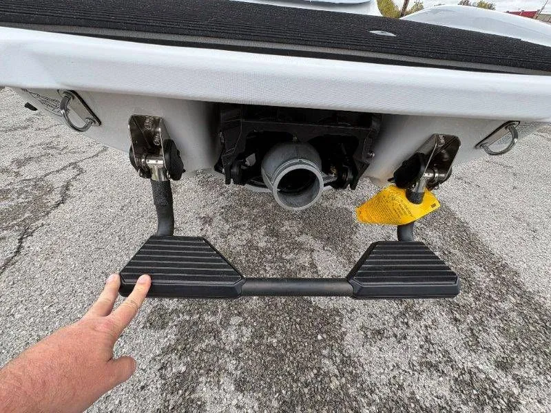 Slide: The Image of Yamaha Waverunner VX Cruiser w/ Audio 2025 - 33