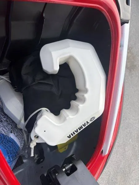 Slide: The Image of Yamaha WAVERUNNER VX LIMITED 2025 - 14