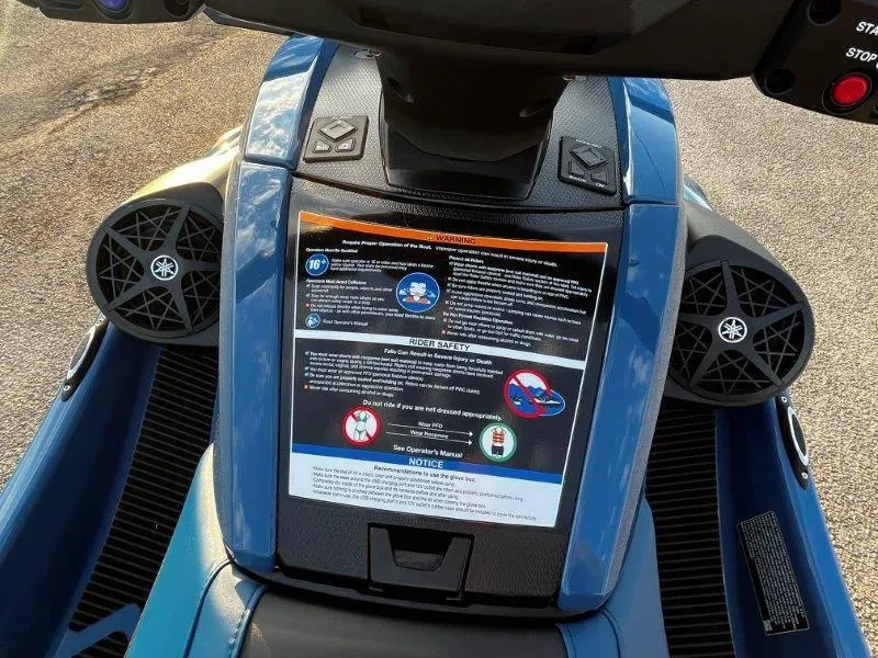 Slide: The Image of Yamaha Waverunner VX Cruiser HO w/ Audio 2025 - 11