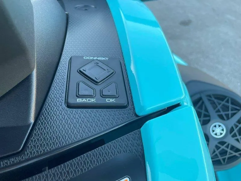 Slide: The Image of Yamaha WaveRunner VX Limited HO 2025 - 13