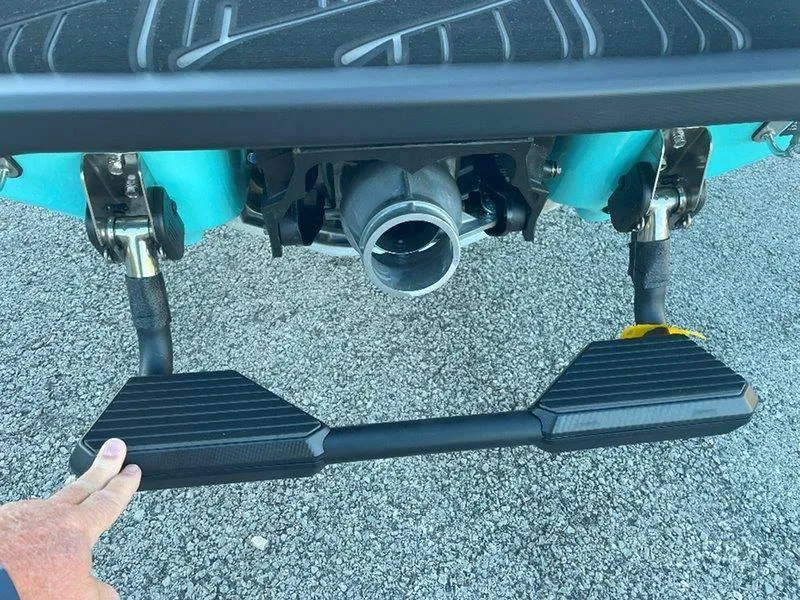 Slide: The Image of Yamaha WaveRunner VX Limited HO 2025 - 25