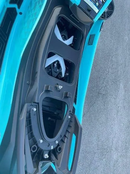 Slide: The Image of Yamaha WaveRunner VX Limited HO 2025 - 33