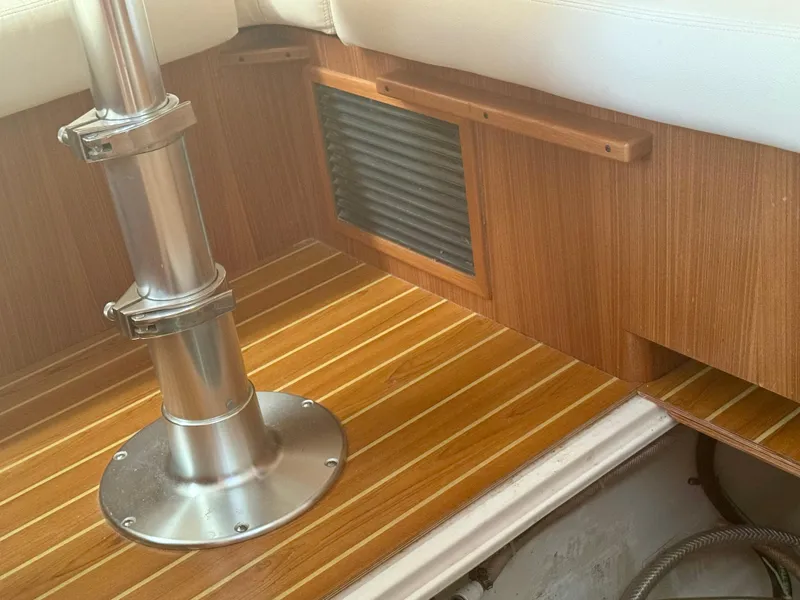 Slide: The Image of Forward Air Return in Salon - 40