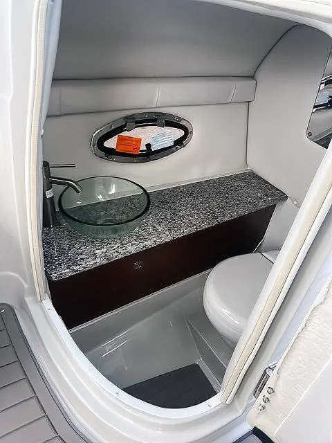 Slide: The Image of Crownline Boats 270 XSS 2025 - 10