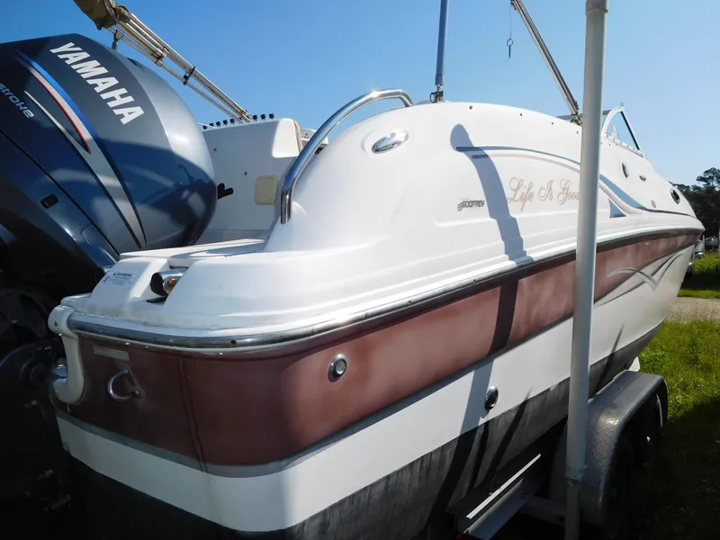 Slide: The Image of 2006 Hurricane SD 260 boat with Yamaha engine on trailer, side view. - 3