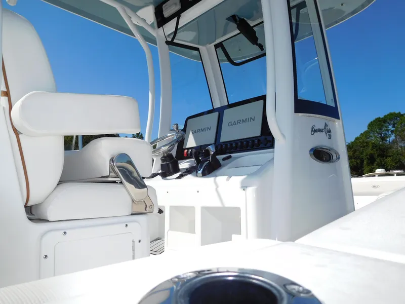 Slide: The Image of Sea Hunt Gamefish 27 Forward Seating 2022 - 3