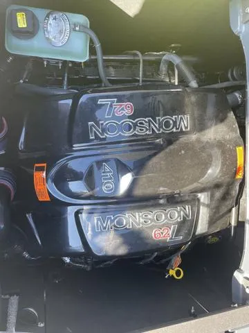 Slide: The Image of 2017 Malibu 21 VLX Monsoon 6.2L engine, top view. - 15