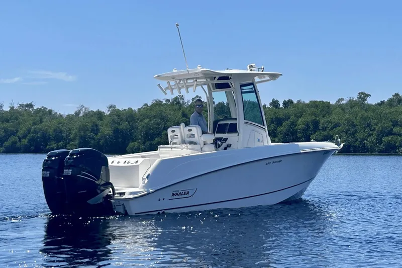 Slide: The Image of Boston Whaler 250 Outrage 2014 - 1