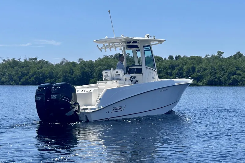 Slide: The Image of Boston Whaler 250 Outrage 2014 - 2