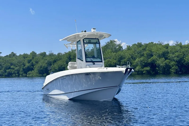 Slide: The Image of Boston Whaler 250 Outrage 2014 - 36
