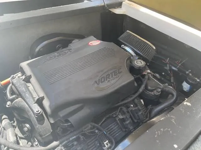 Slide: The Image of 2006 MasterCraft X45 engine compartment with Vortec engine. - 5