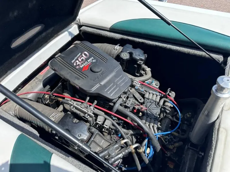 Slide: The Image of MerCruiser 350 MAG MPI engine in 2003 Sanger Z210 boat. - 10