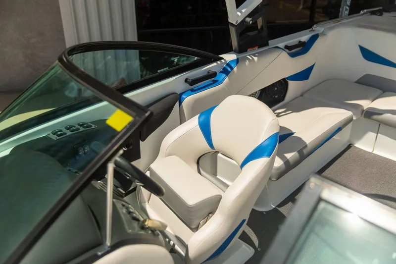 Slide: The Image of Supreme S238 2016 - 9