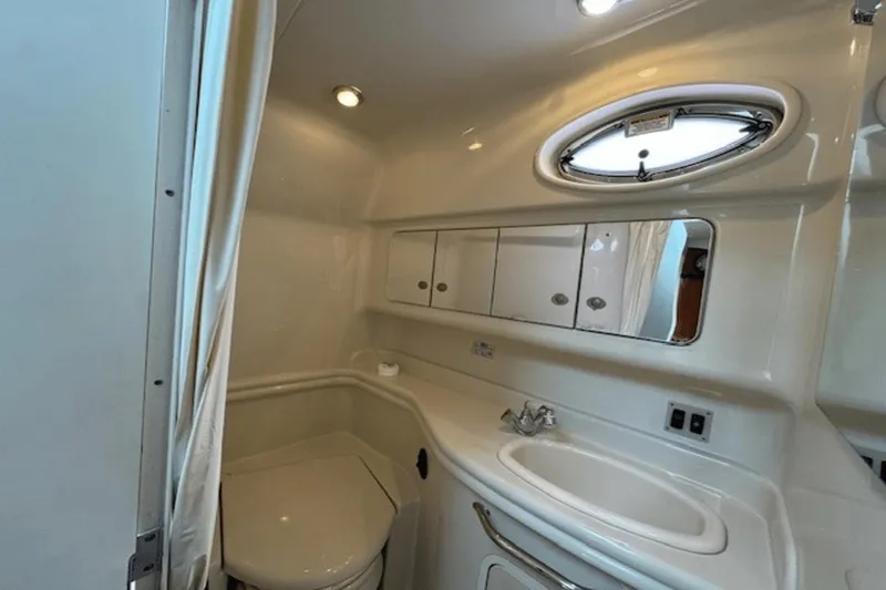 Slide: The Image of Sea Ray 340 Sundancer 2006 - 11