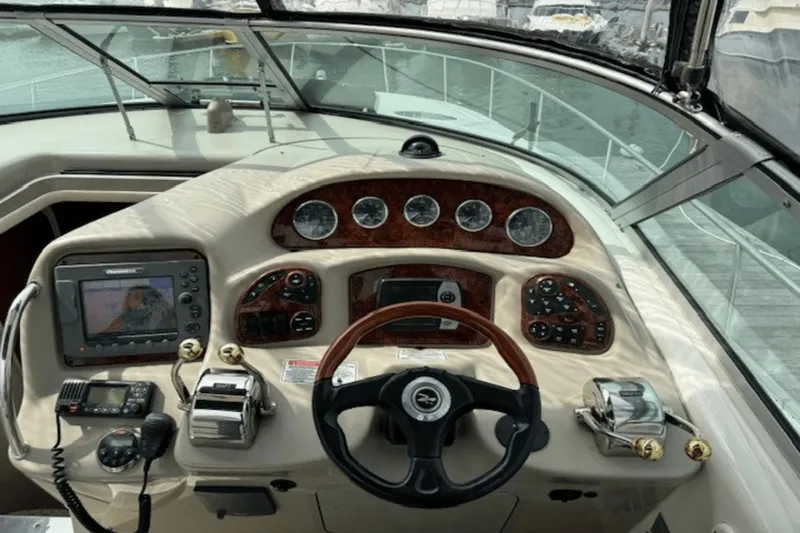 Slide: The Image of Sea Ray 340 Sundancer 2006 - 15