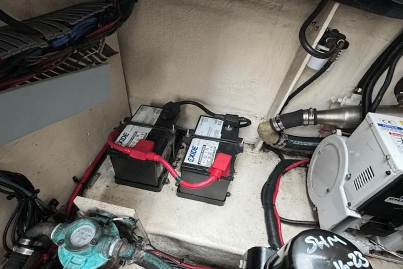 Slide: The Image of Sea Ray 340 Sundancer 2006 - 30