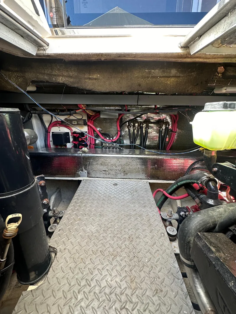 Slide: The Image of Regal 4080 Flybridge Sedan 2007 - 58