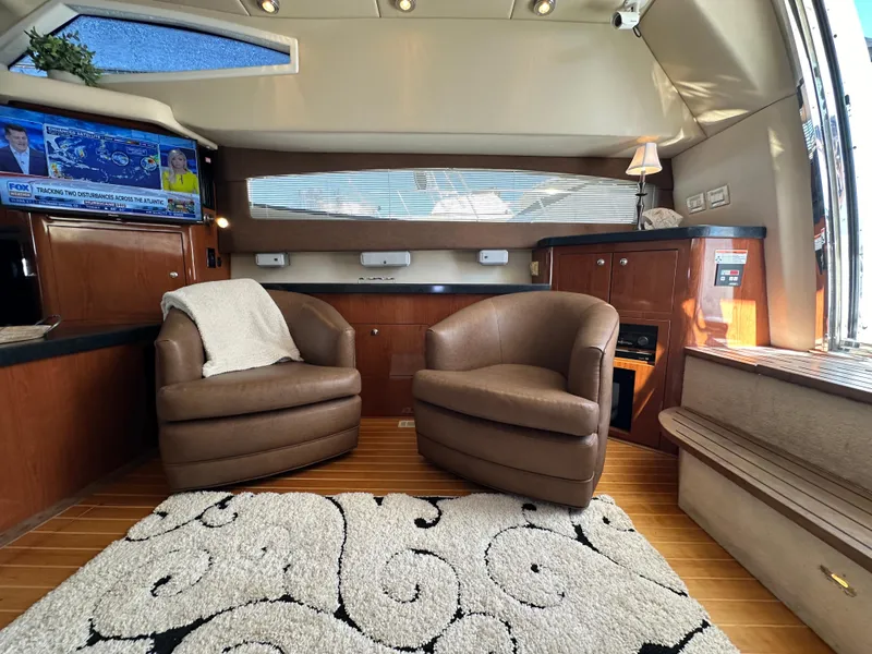 Slide: The Image of Raymarine E80 display on 2007 Regal 4080 Flybridge Sedan boat dashboard. - 32