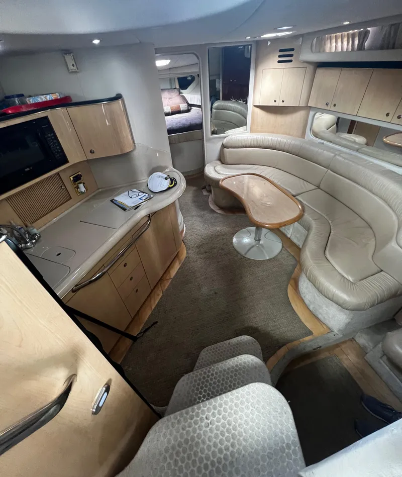 Slide: The Image of Sea Ray 380 Sundancer 2000 - 18