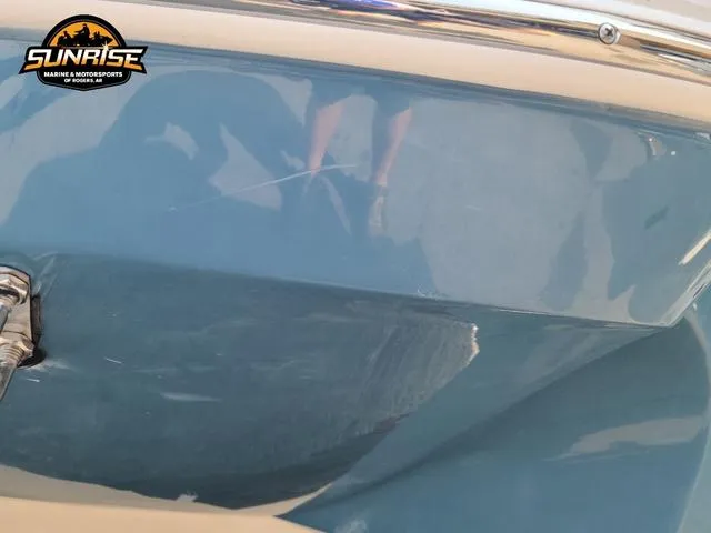 Slide: The Image of Stingray 212 SC 2023 - 15