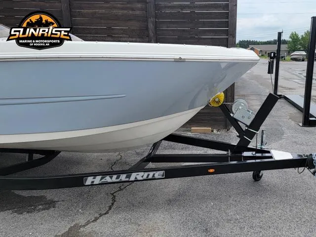 Slide: The Image of Stingray 172SC 2023 - 3