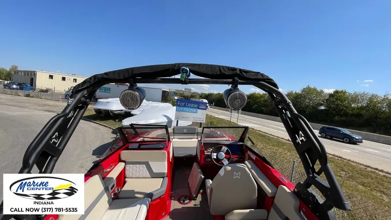 Slide: The Image of Heyday Wake Boats H20 2024 - 12