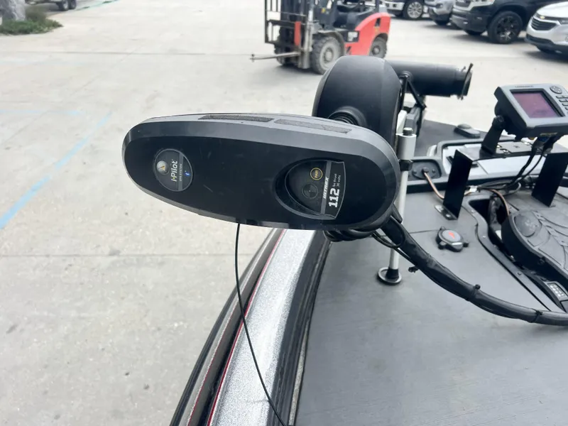 Slide: The Image of Close-up of a 2009 Ranger 208 VX boat's iPilot trolling motor system. - 8