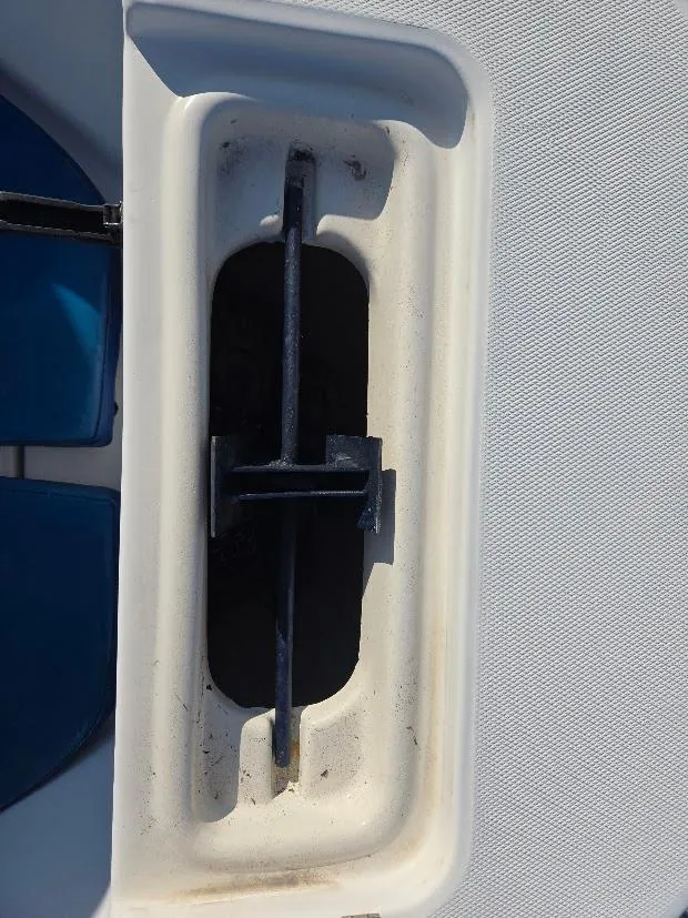 Slide: The Image of Close-up of a 2008 Sea Hunt Triton 220 boat cleat. - 12