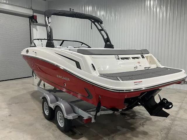 Slide: The Image of Bayliner VR6 Bowrider 2025 - 3